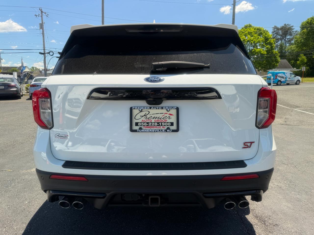 Ford Explorer  2022