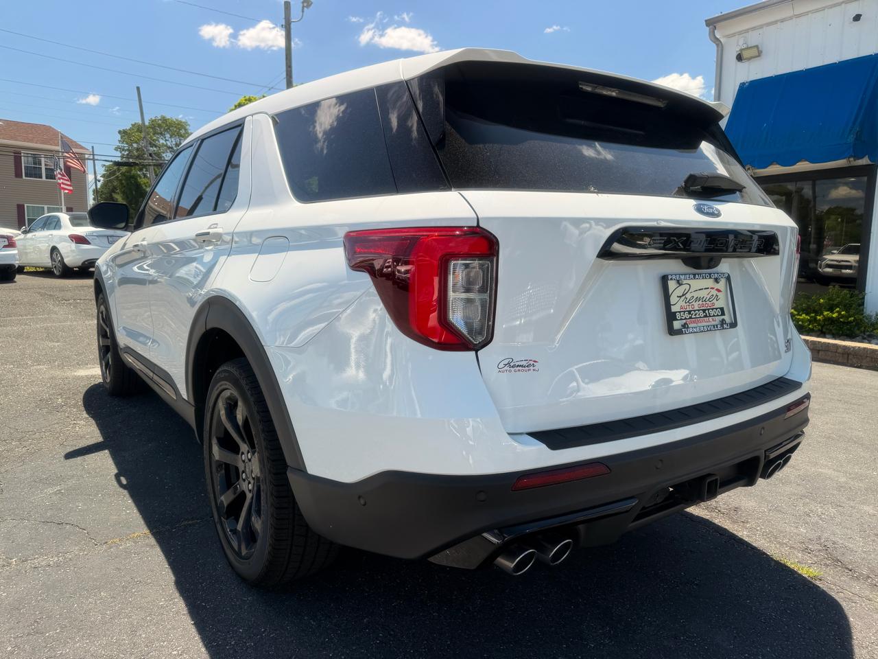 Ford Explorer  2022