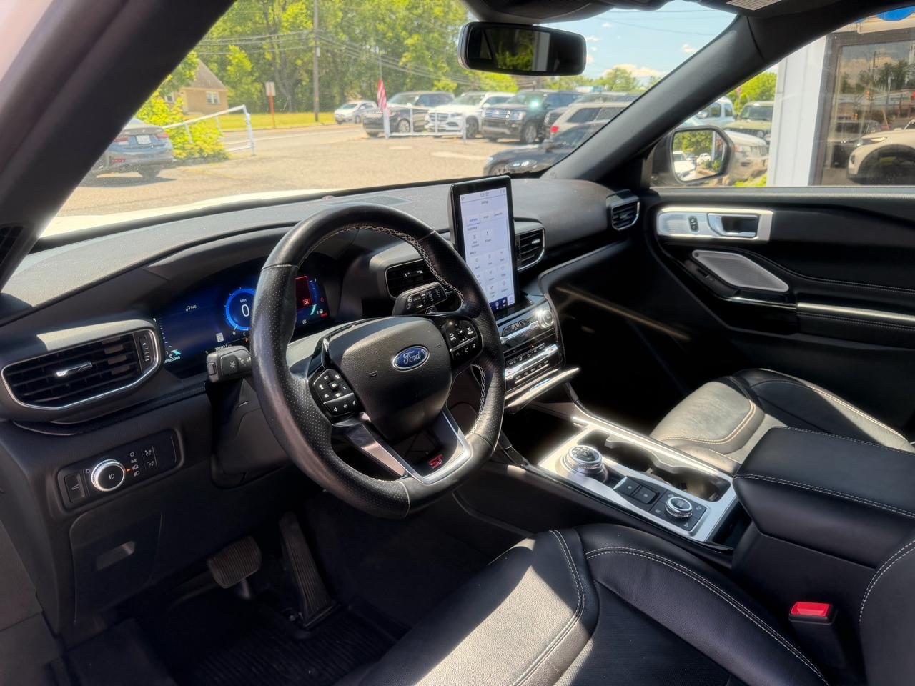 Ford Explorer  2022