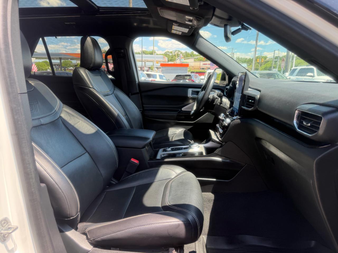Ford Explorer  2022