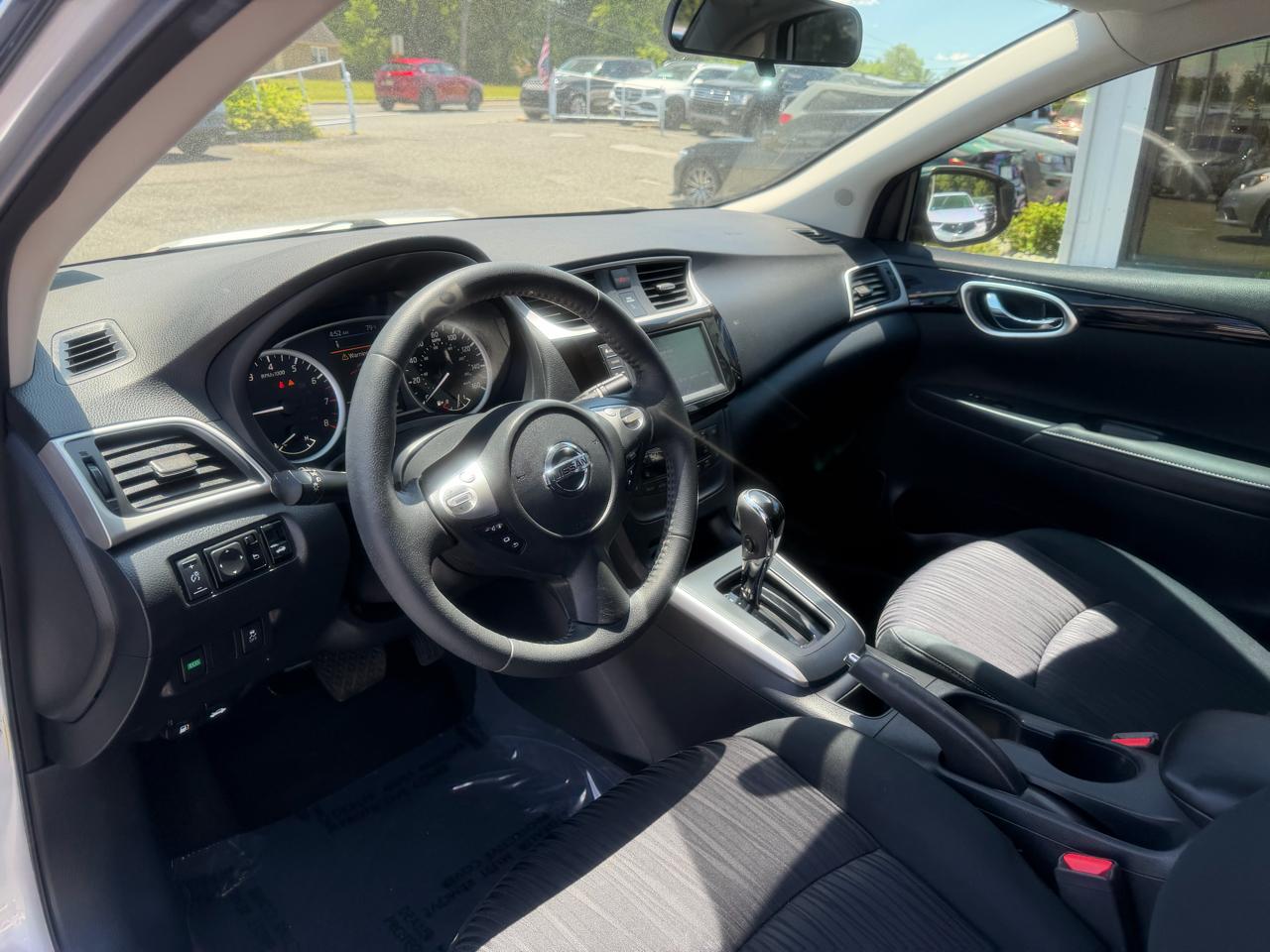 Nissan Sentra  2019
