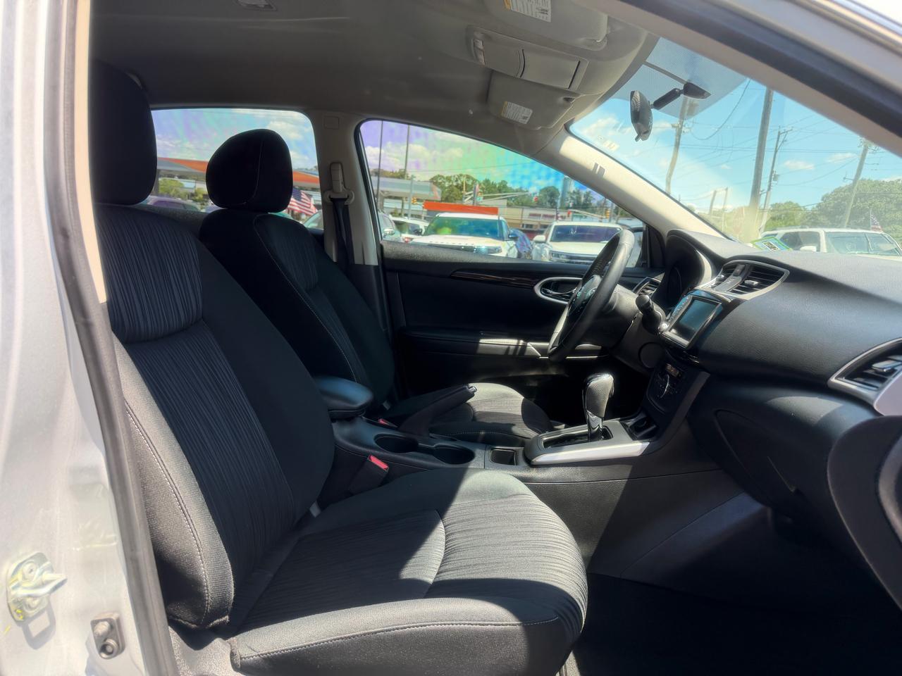 Nissan Sentra  2019