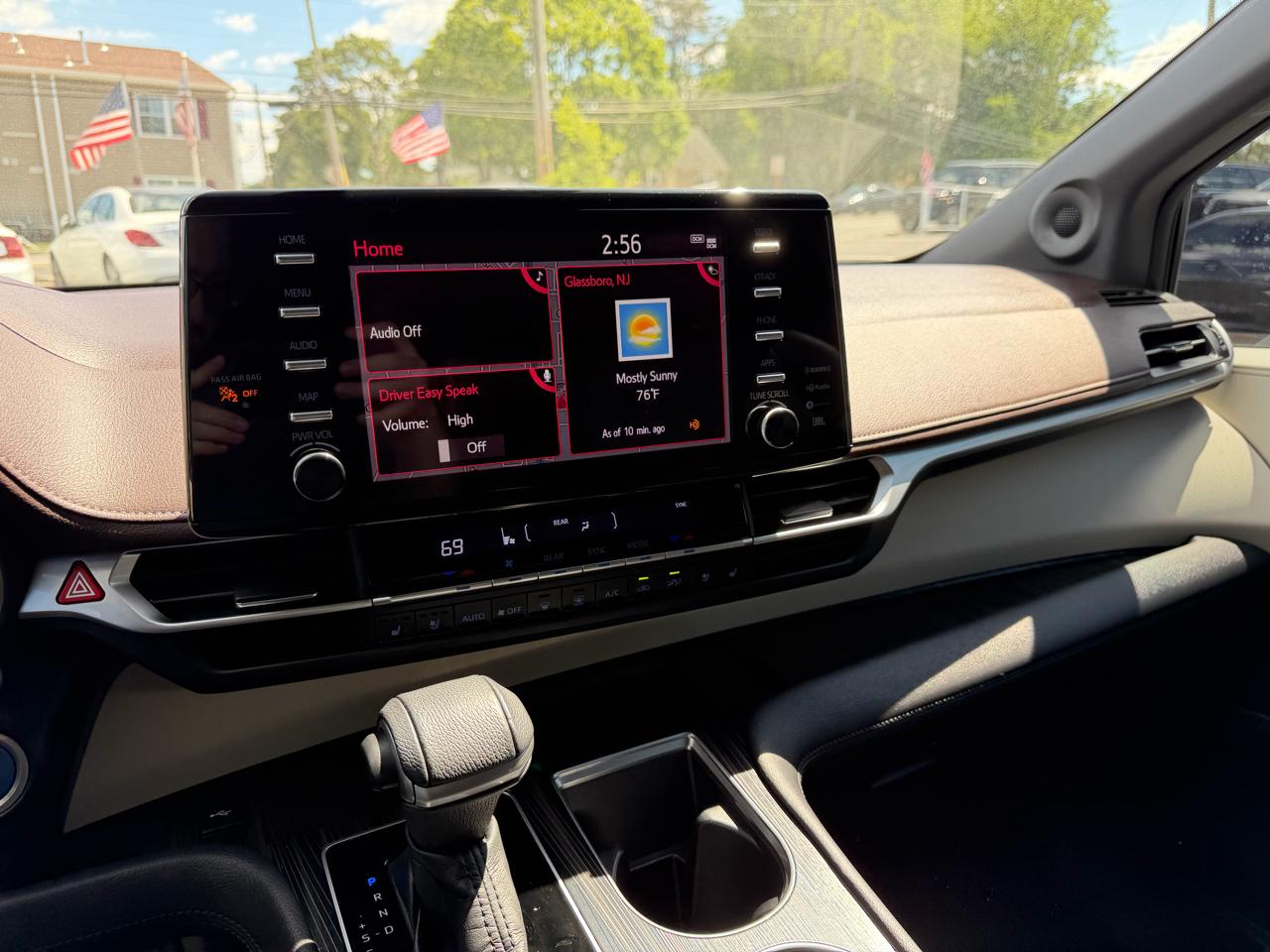 Toyota Sienna  2021
