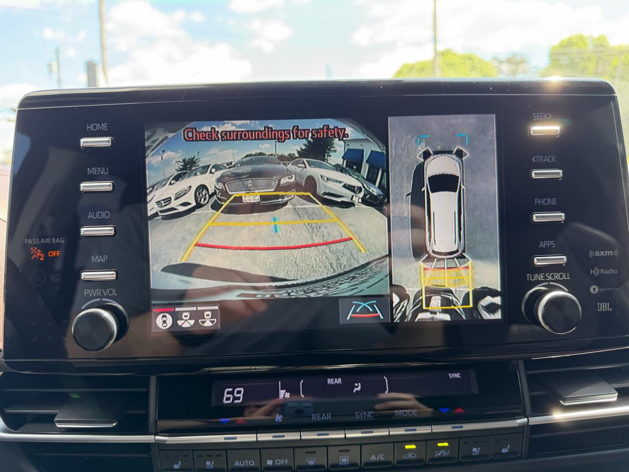 Toyota Sienna  2021