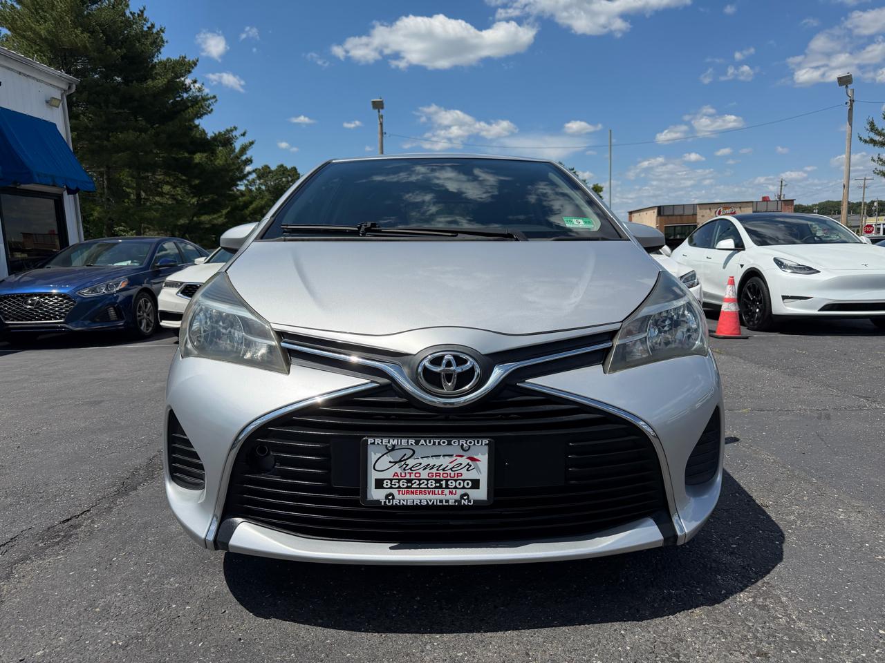 Toyota Yaris  2015