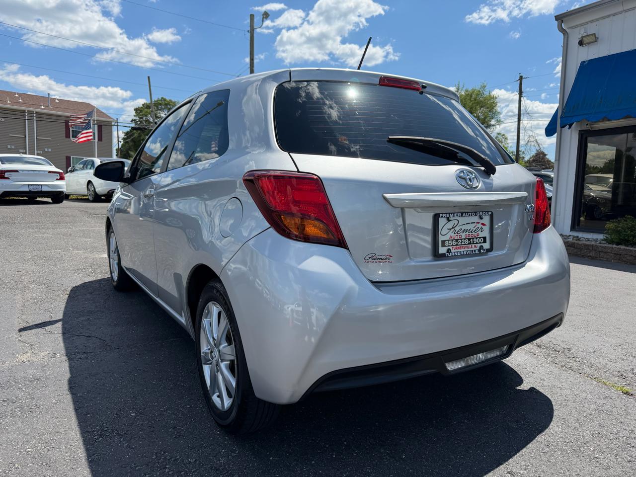 Toyota Yaris  2015