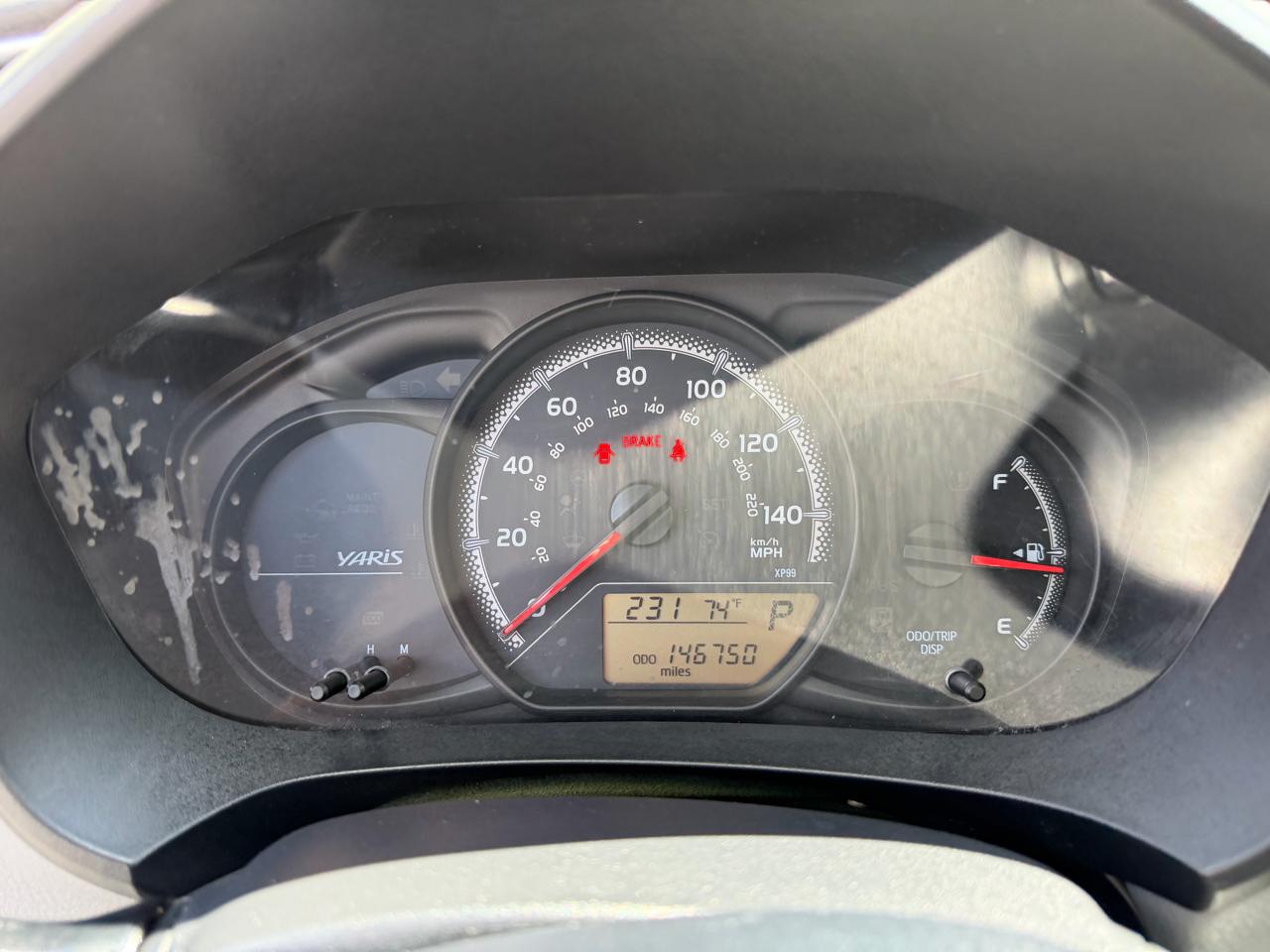 Toyota Yaris  2015