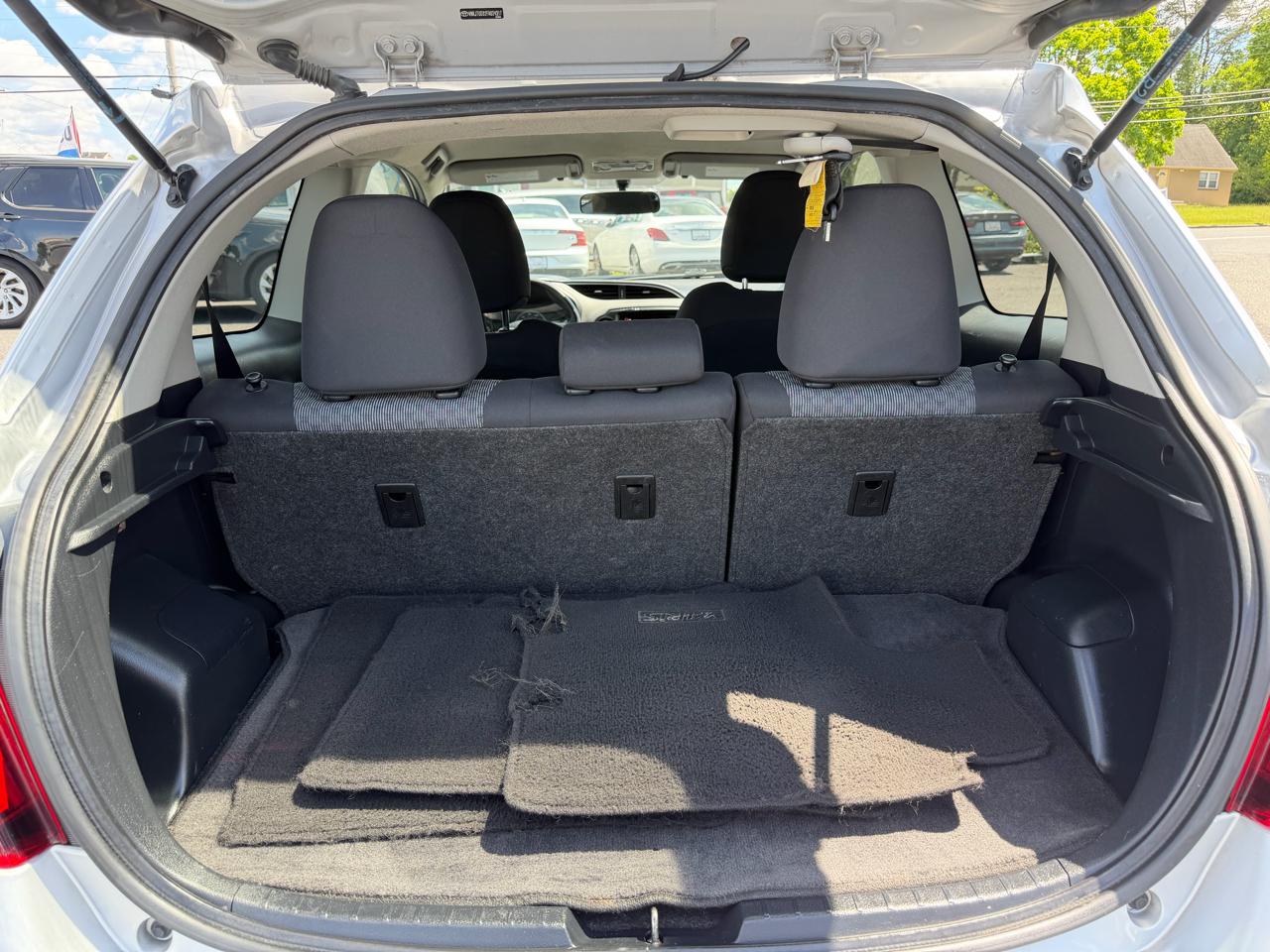 Toyota Yaris  2015