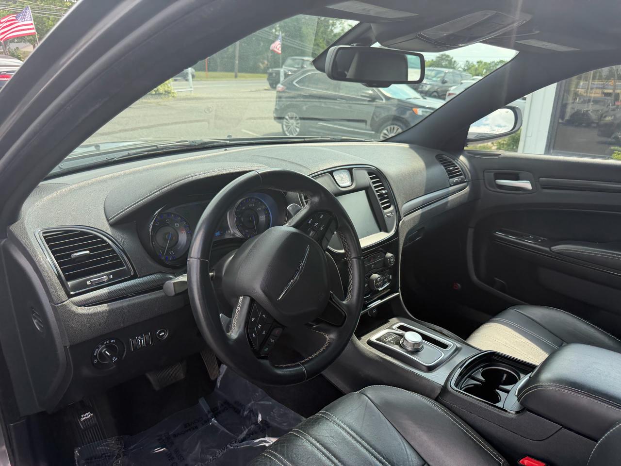Chrysler 300  2015