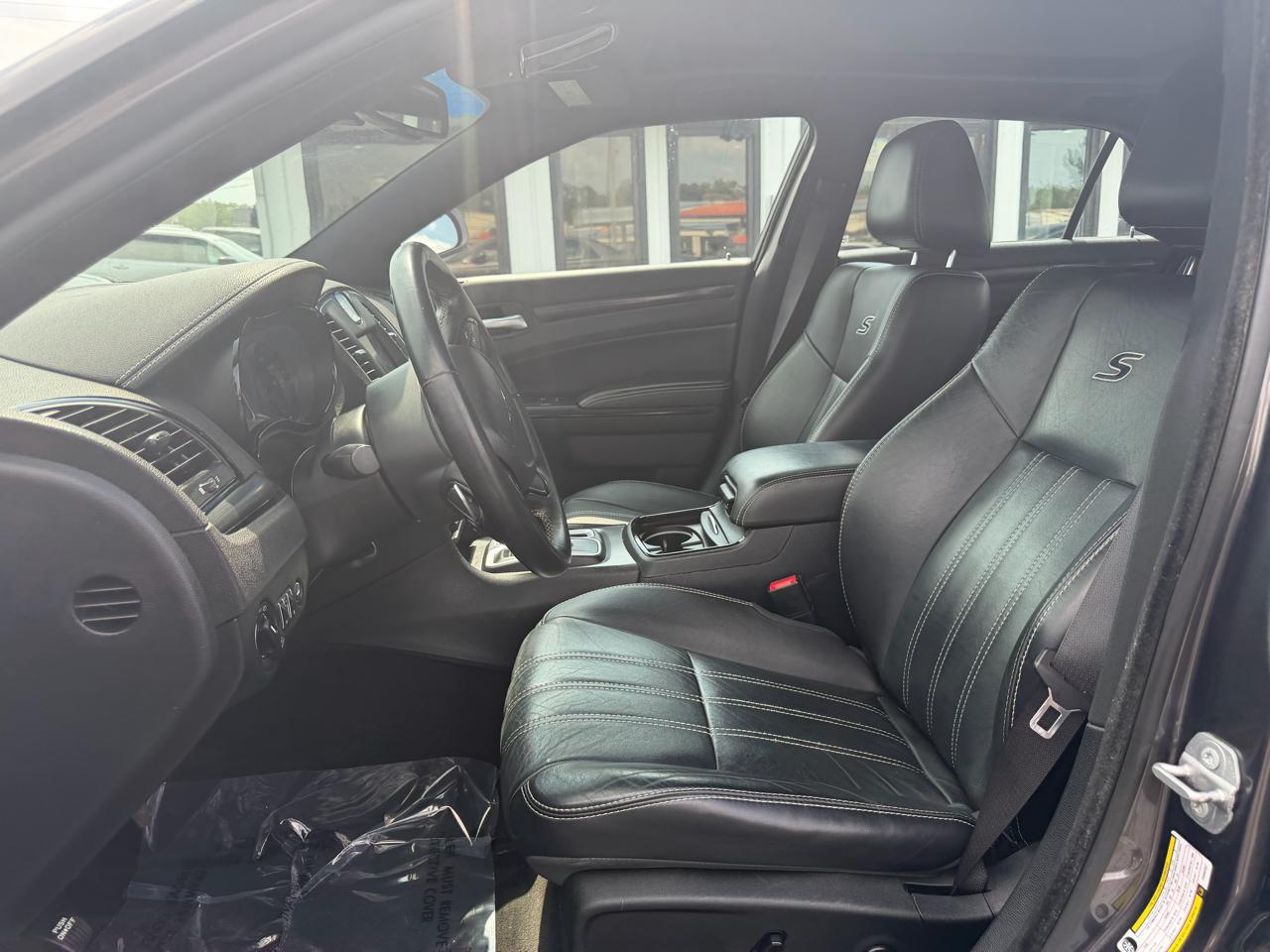 Chrysler 300  2015