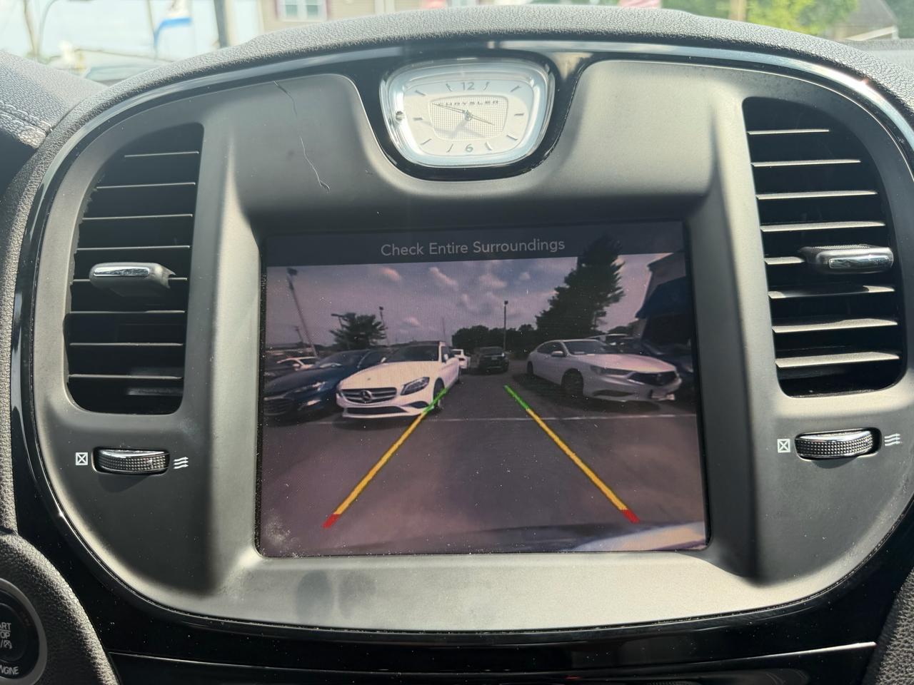 Chrysler 300  2015