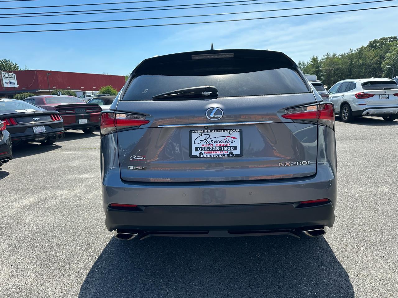 Lexus NX  2017