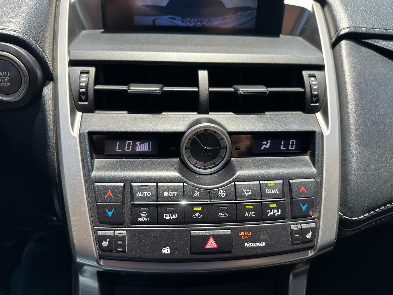 Lexus NX  2017