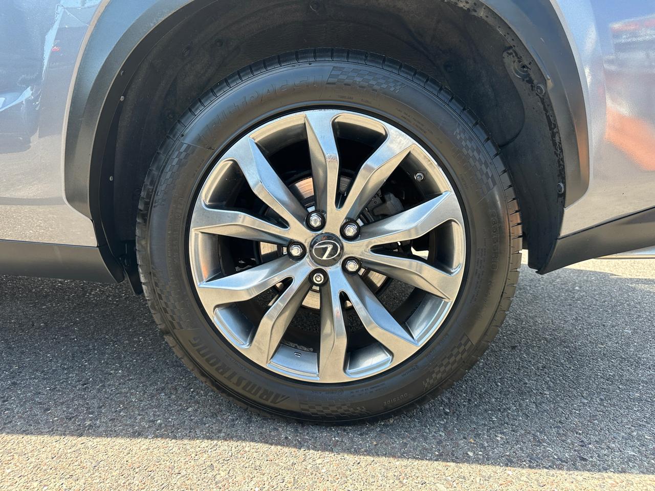Lexus NX  2017