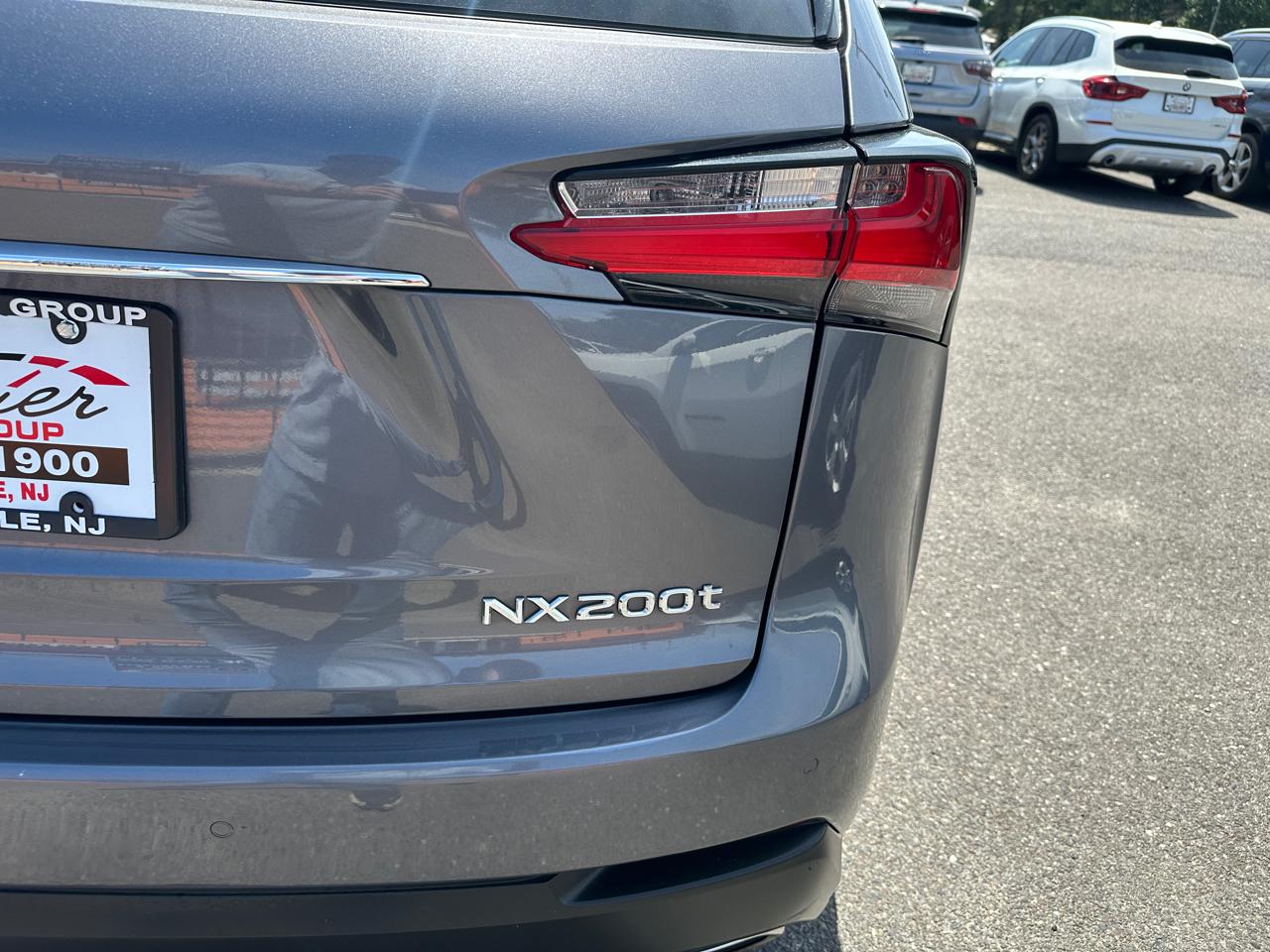 Lexus NX  2017