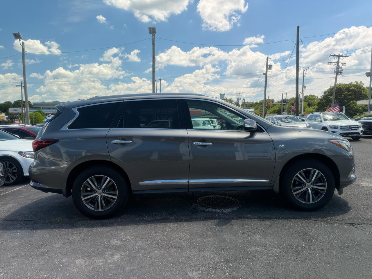 Infiniti QX60  2020