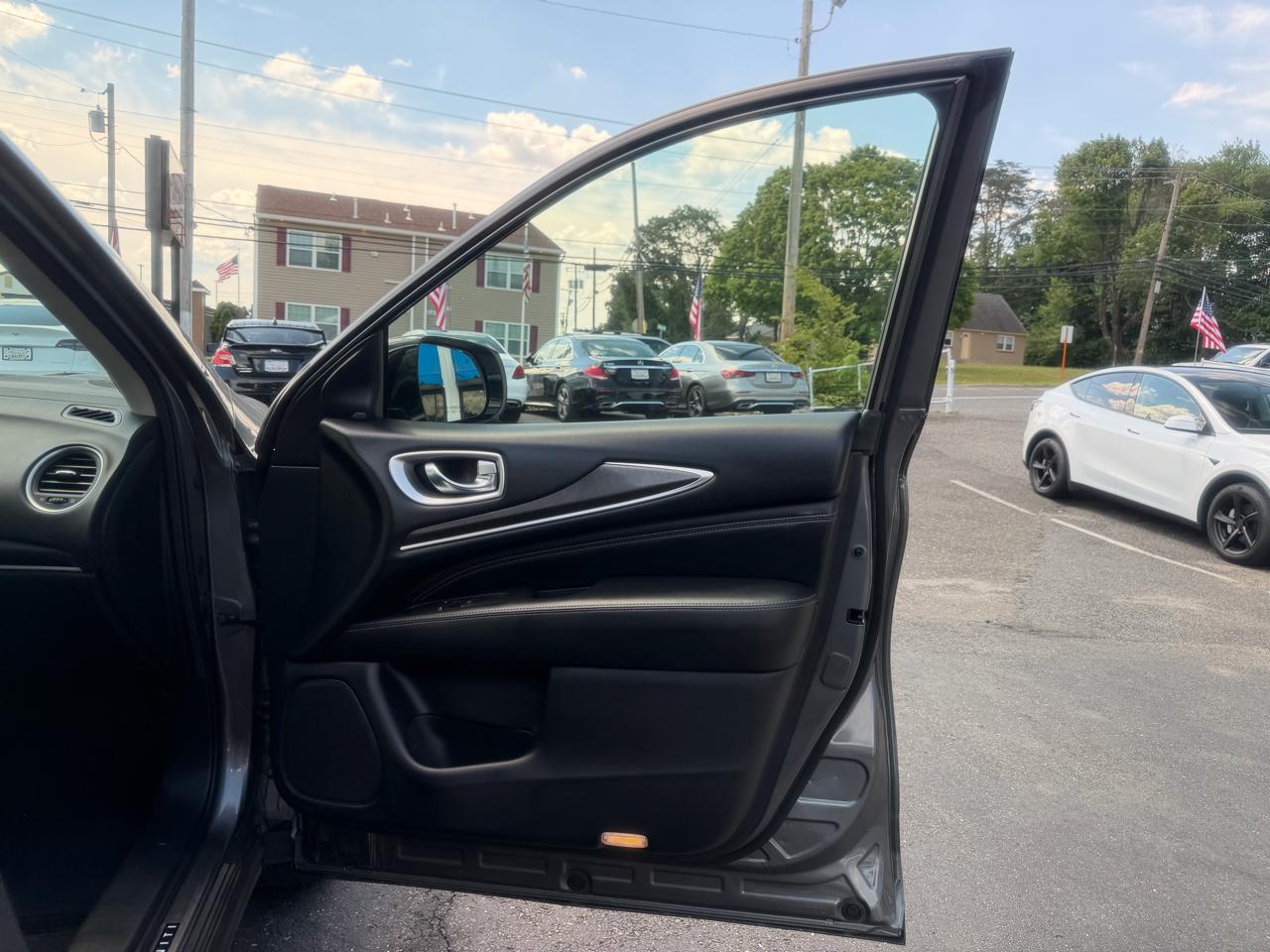 Infiniti QX60  2020