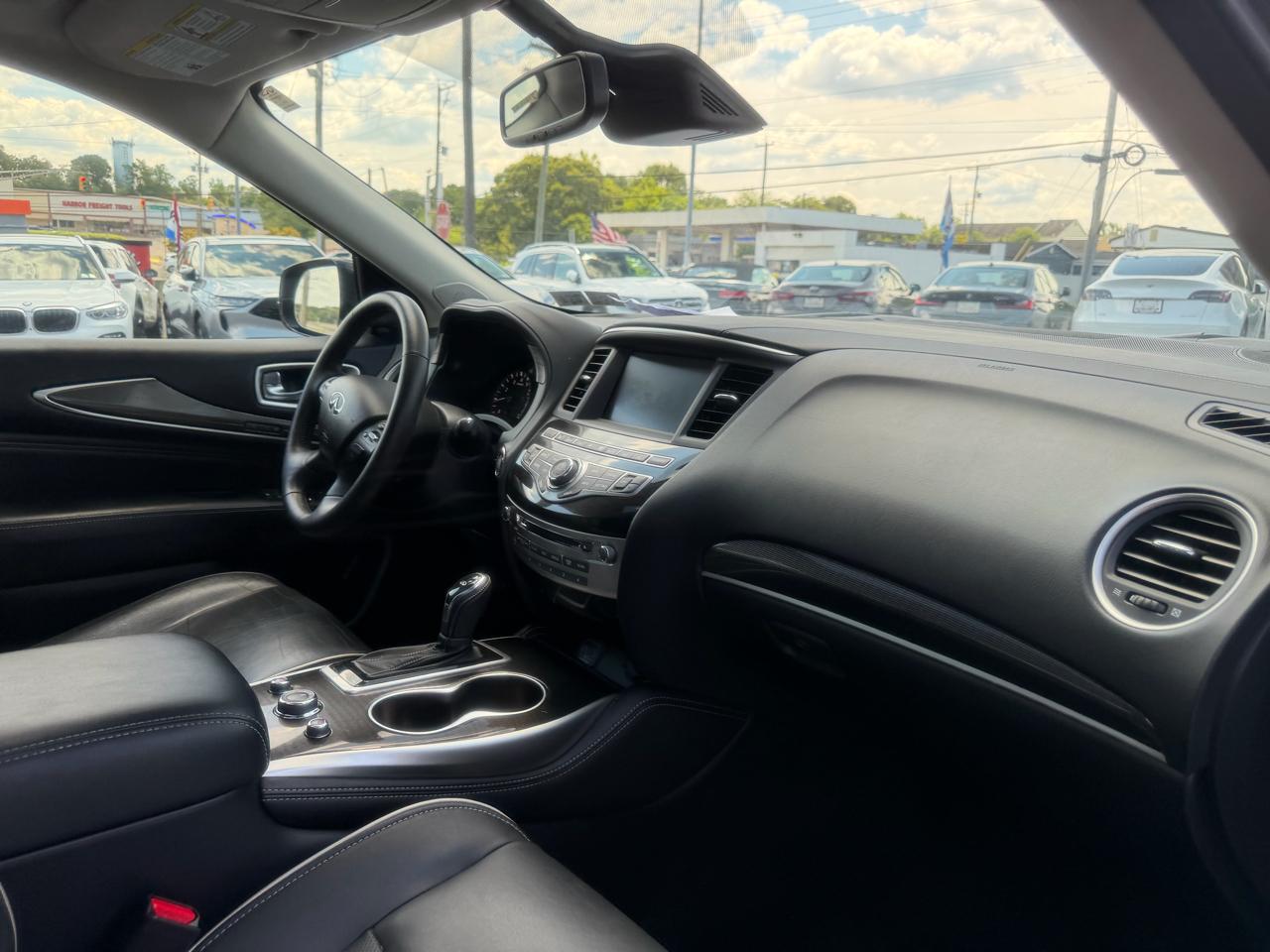 Infiniti QX60  2020