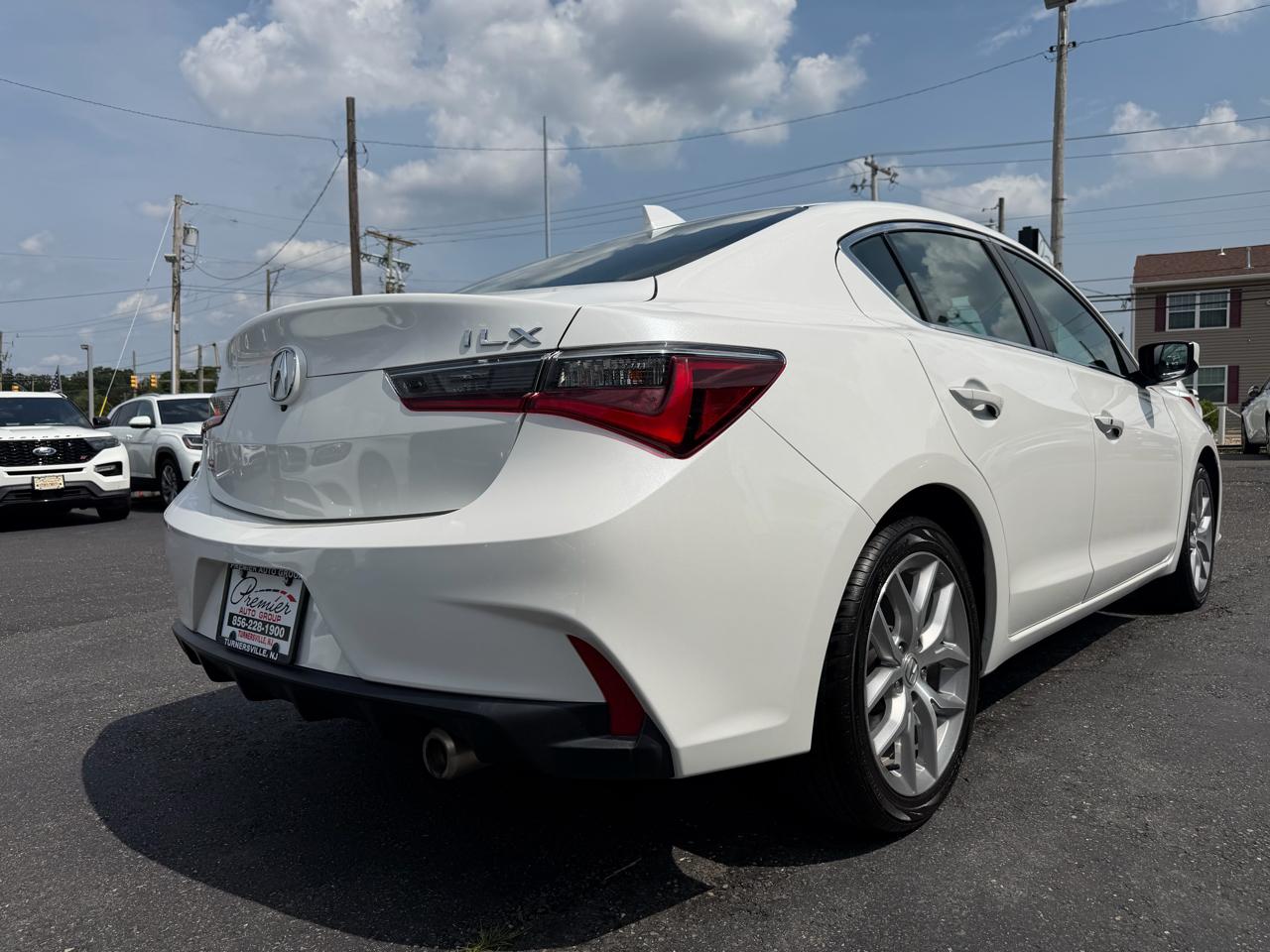 Acura ILX  2022
