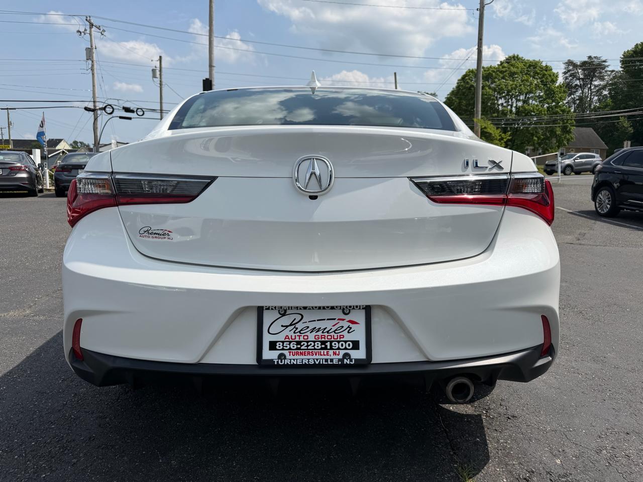 Acura ILX  2022