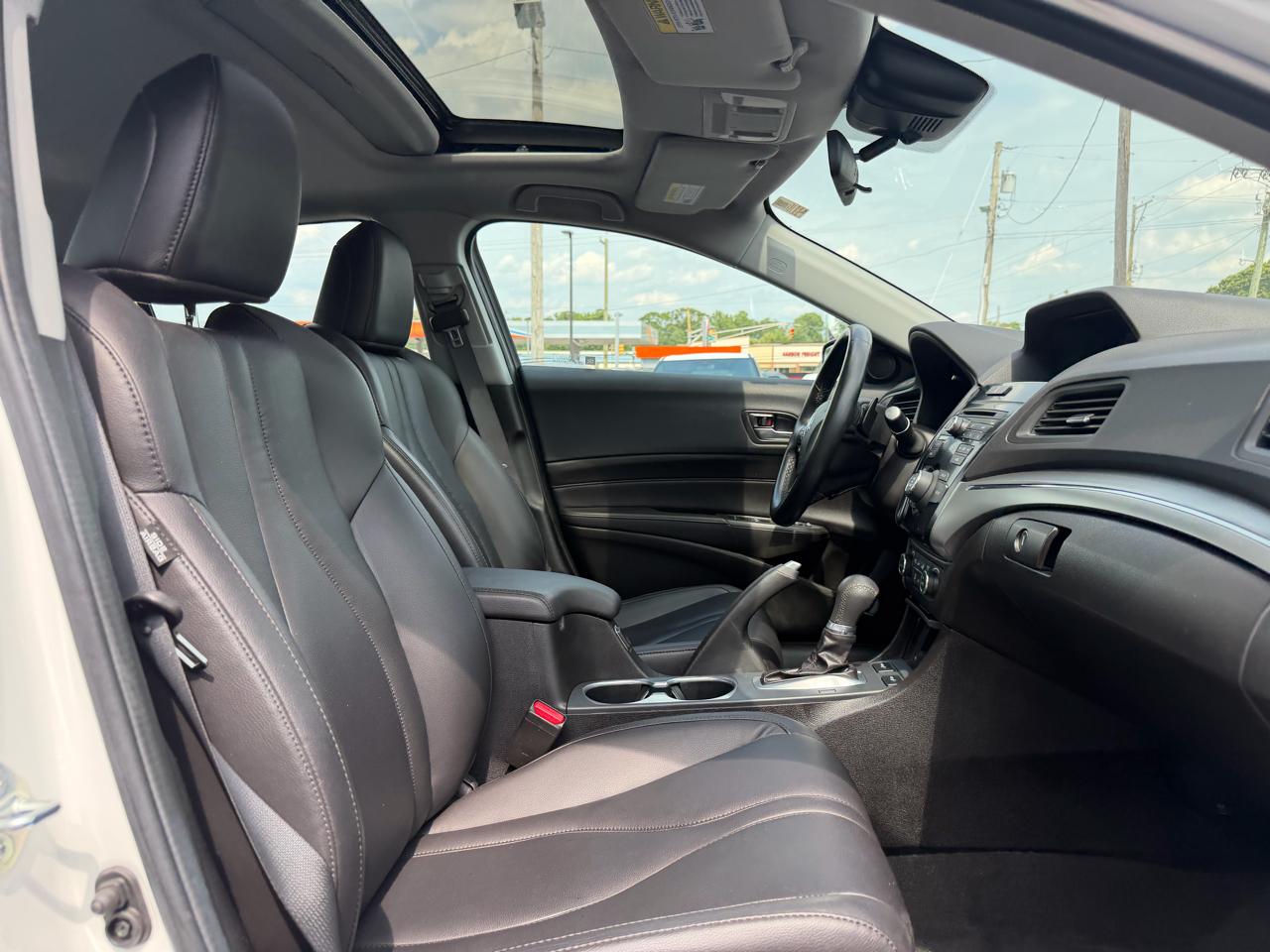 Acura ILX  2022