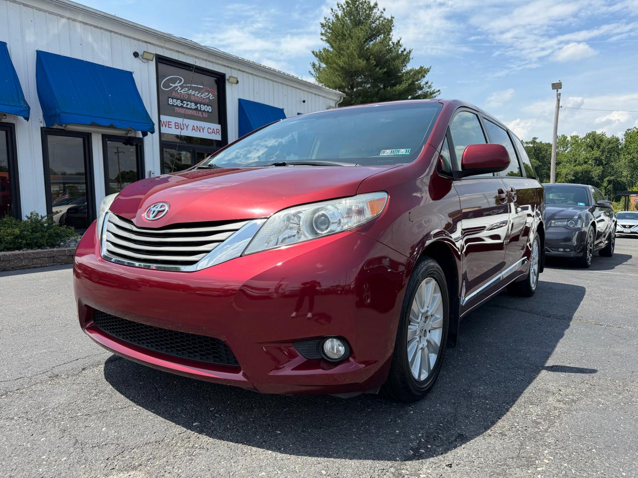 2014 Toyota Sienna XLE