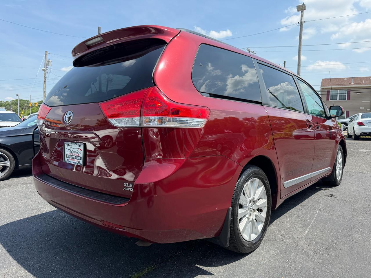 Toyota Sienna  2014