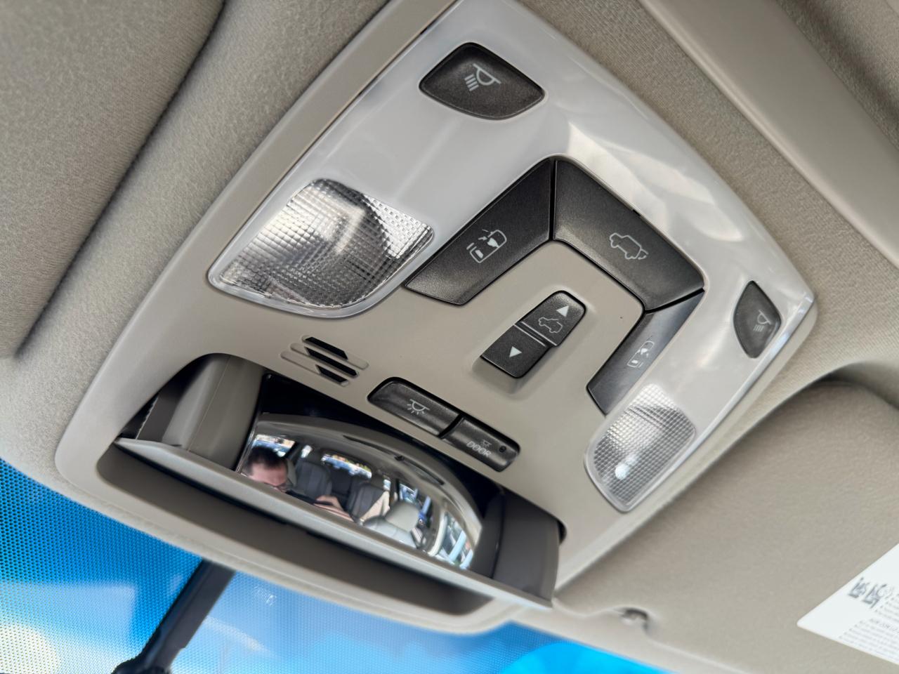 Toyota Sienna  2014
