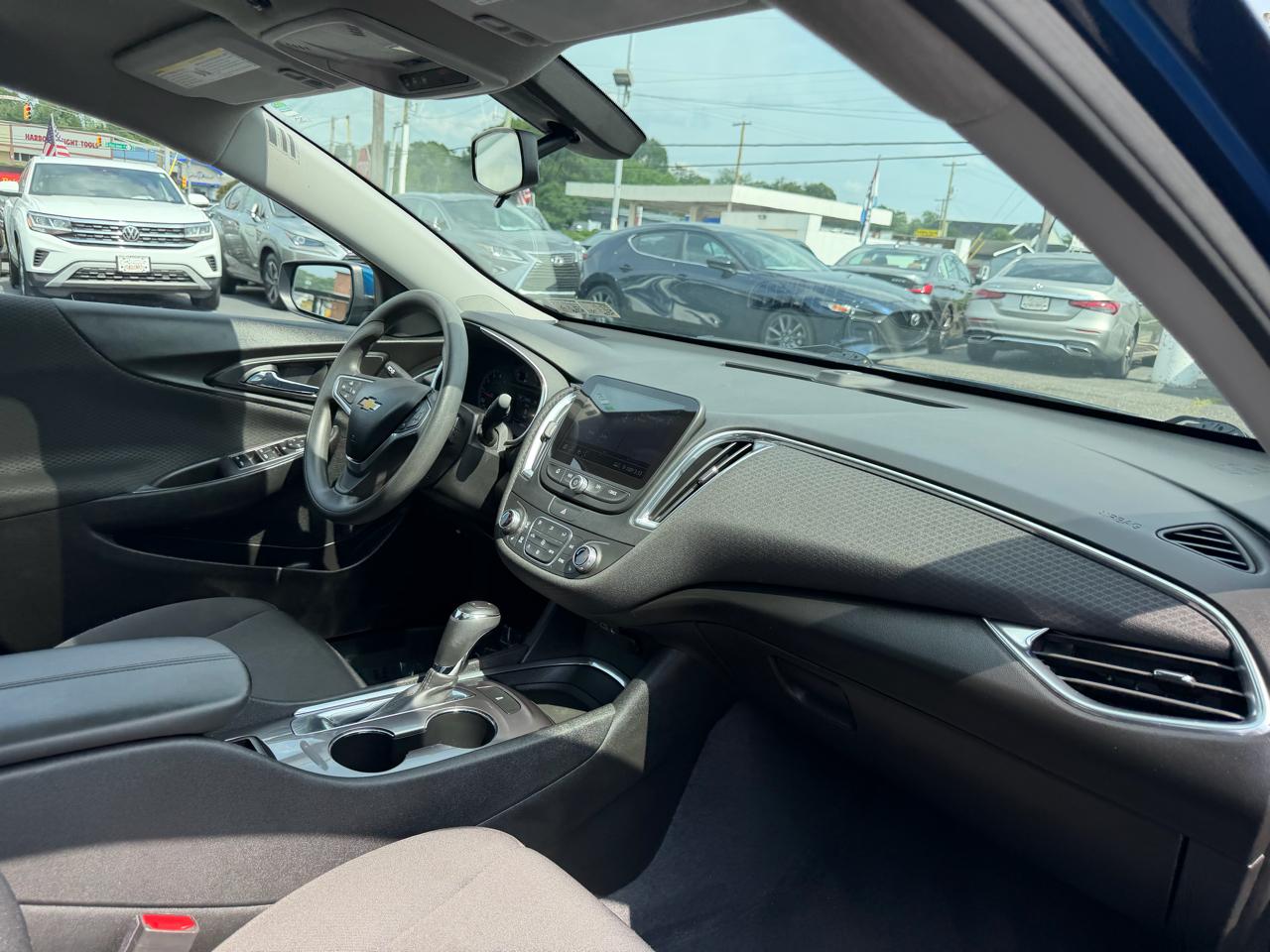 Chevrolet Malibu  2019