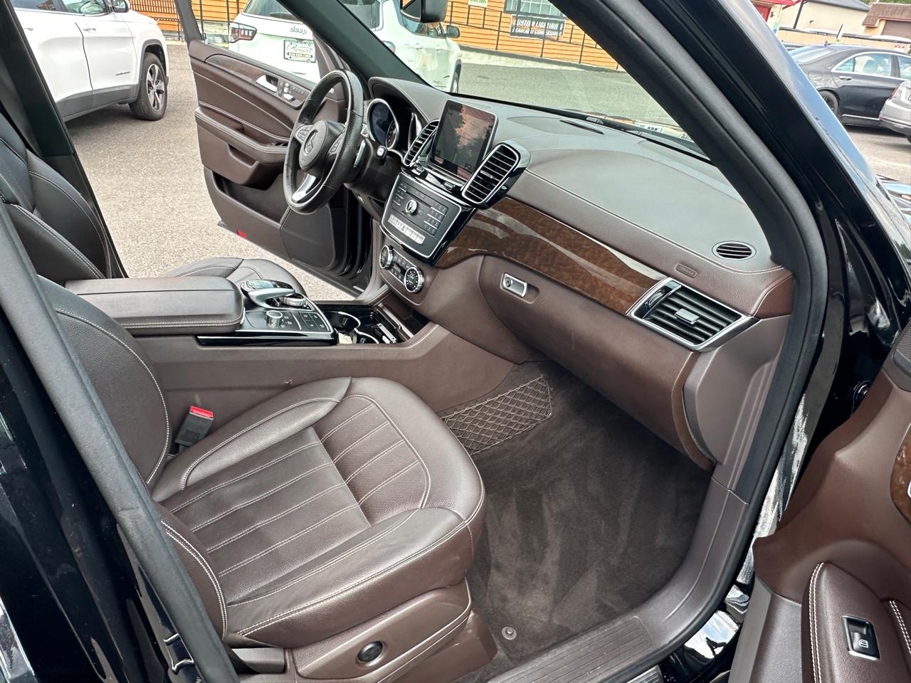 Mercedes-Benz GLS  2018