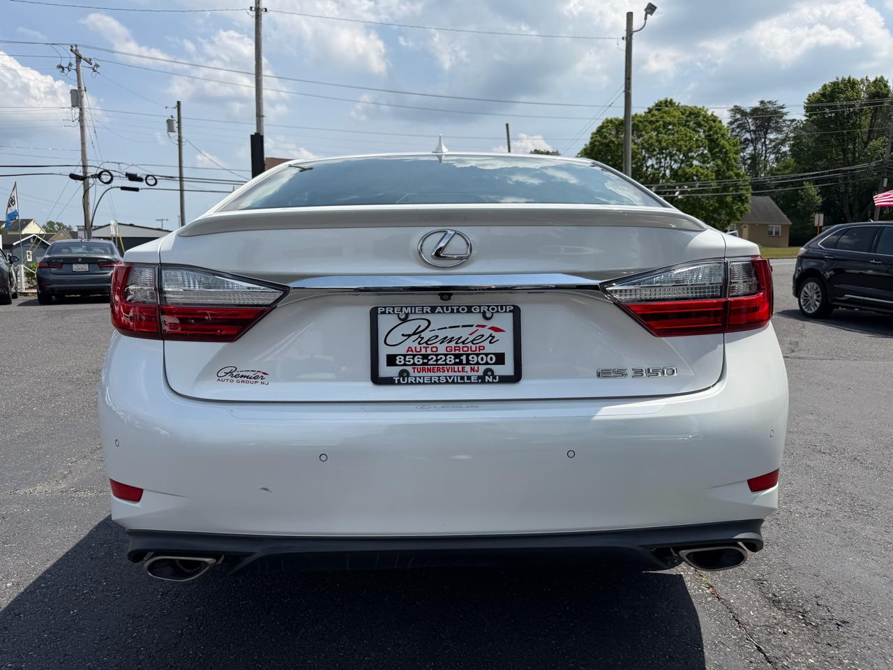 Lexus ES  2017