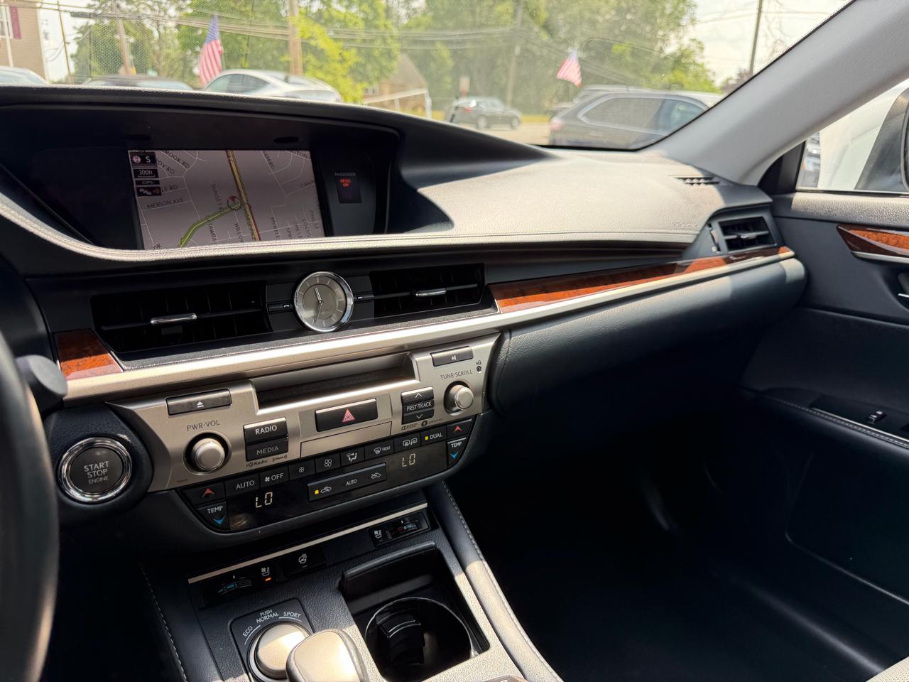 Lexus ES  2017