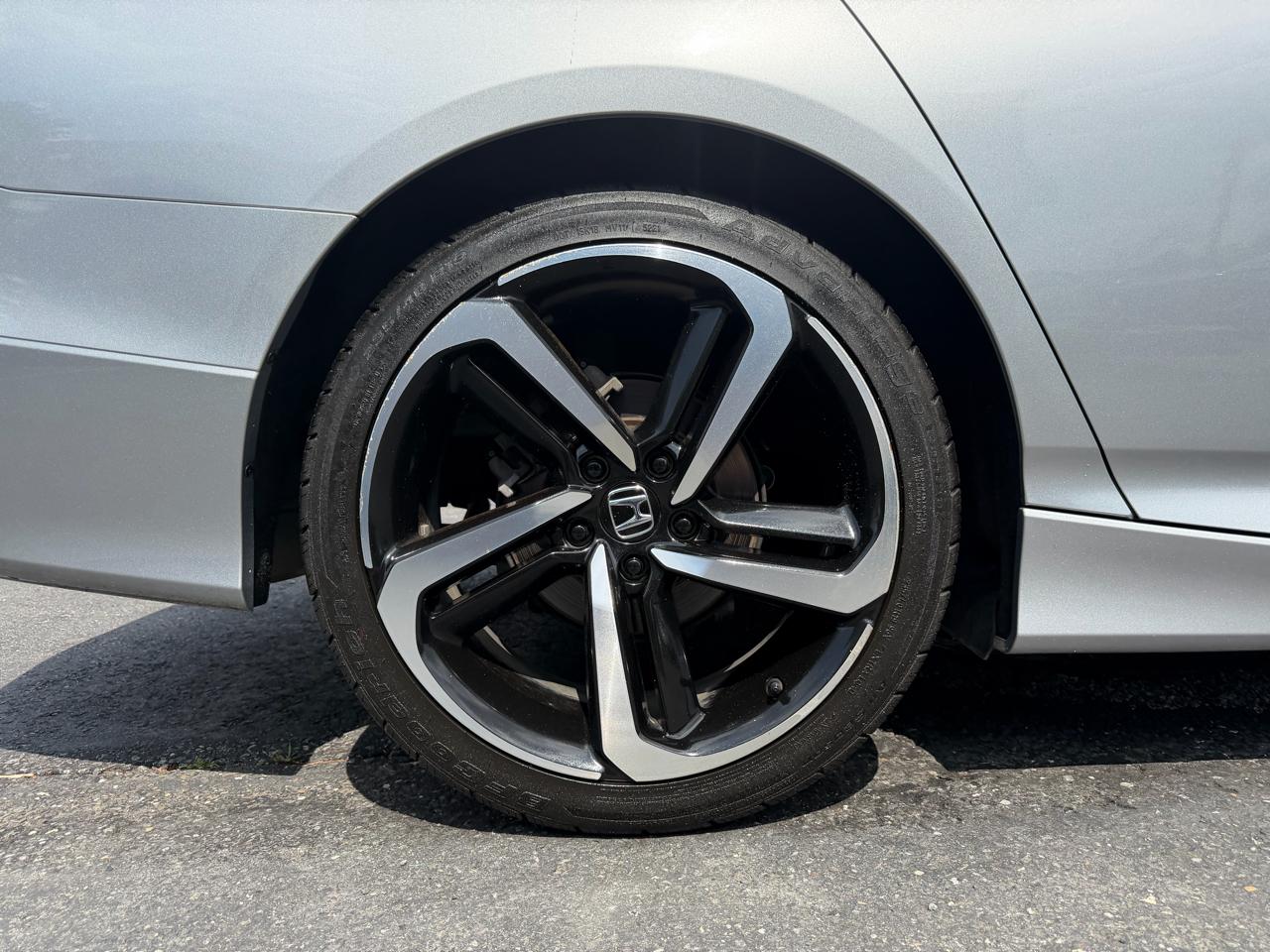 Honda Accord Sedan  2019