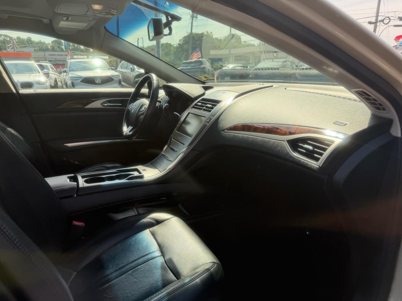 Lincoln MKZ  2016