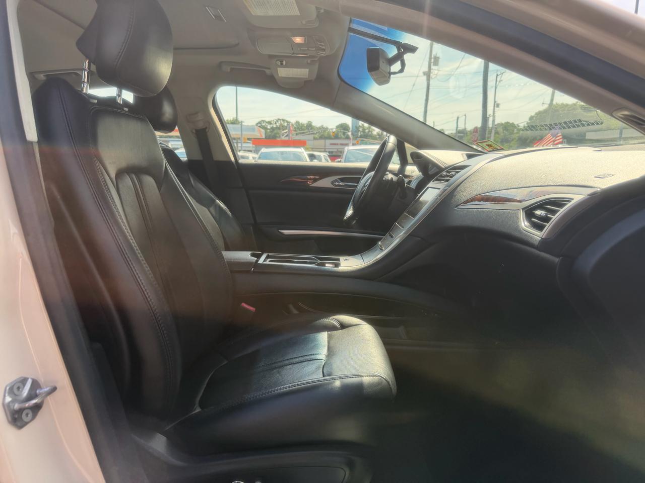 Lincoln MKZ  2016