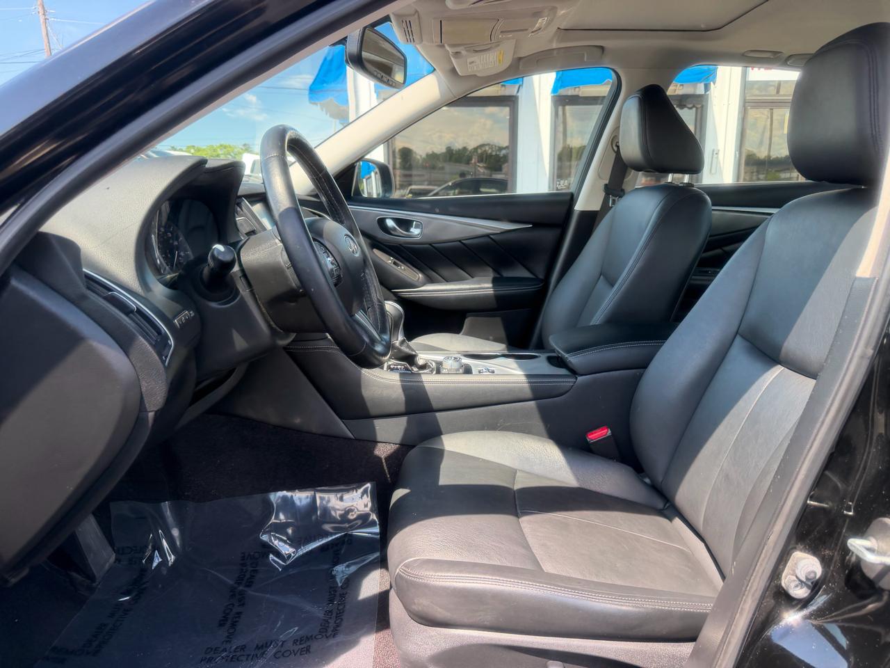Infiniti Q50  2015