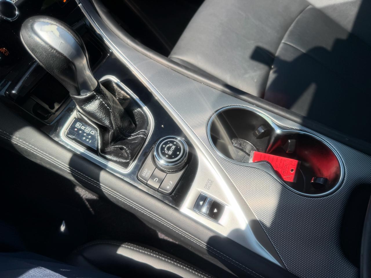Infiniti Q50  2015