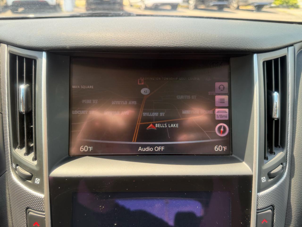 Infiniti Q50  2015