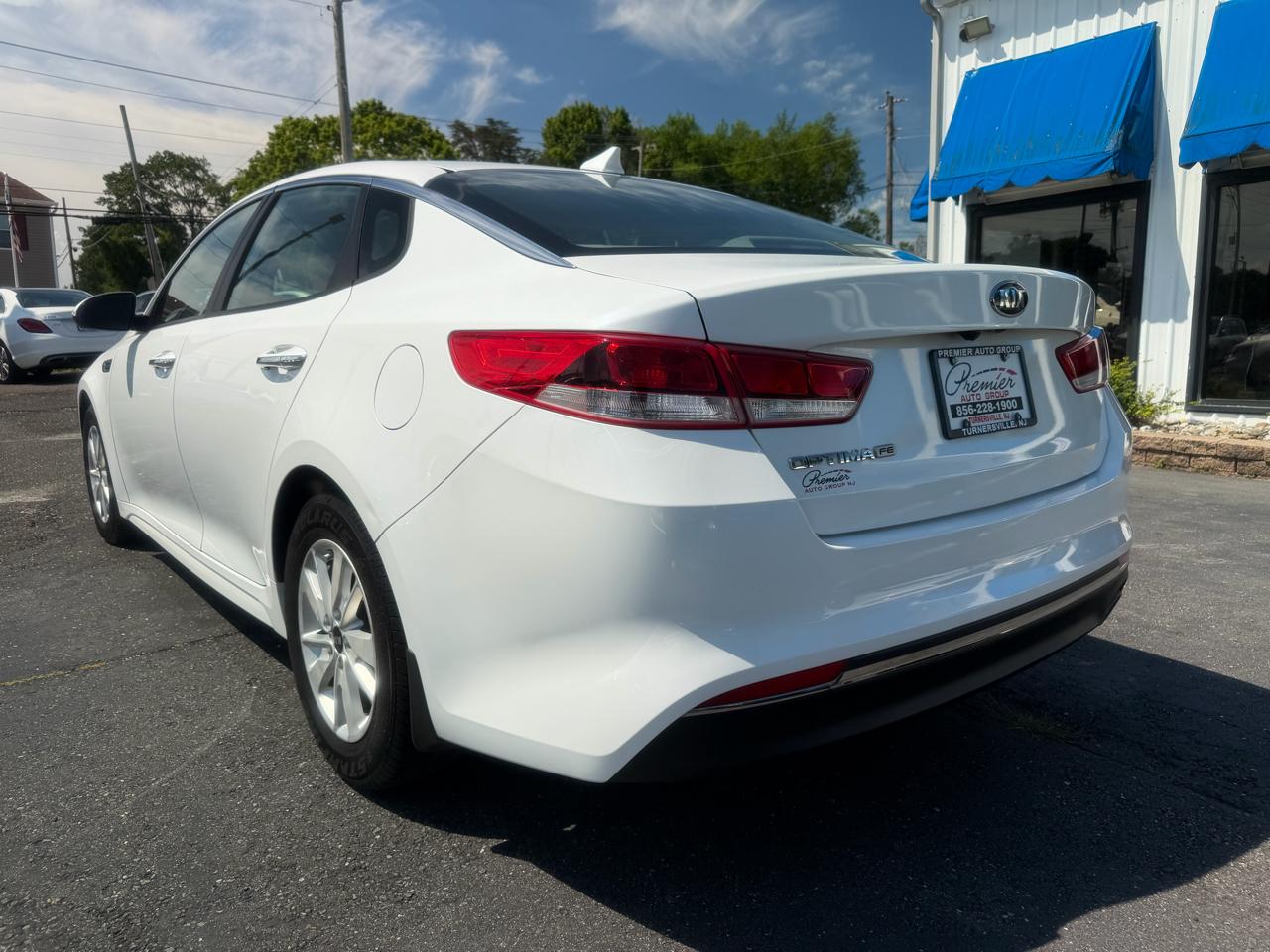 Kia Optima  2017