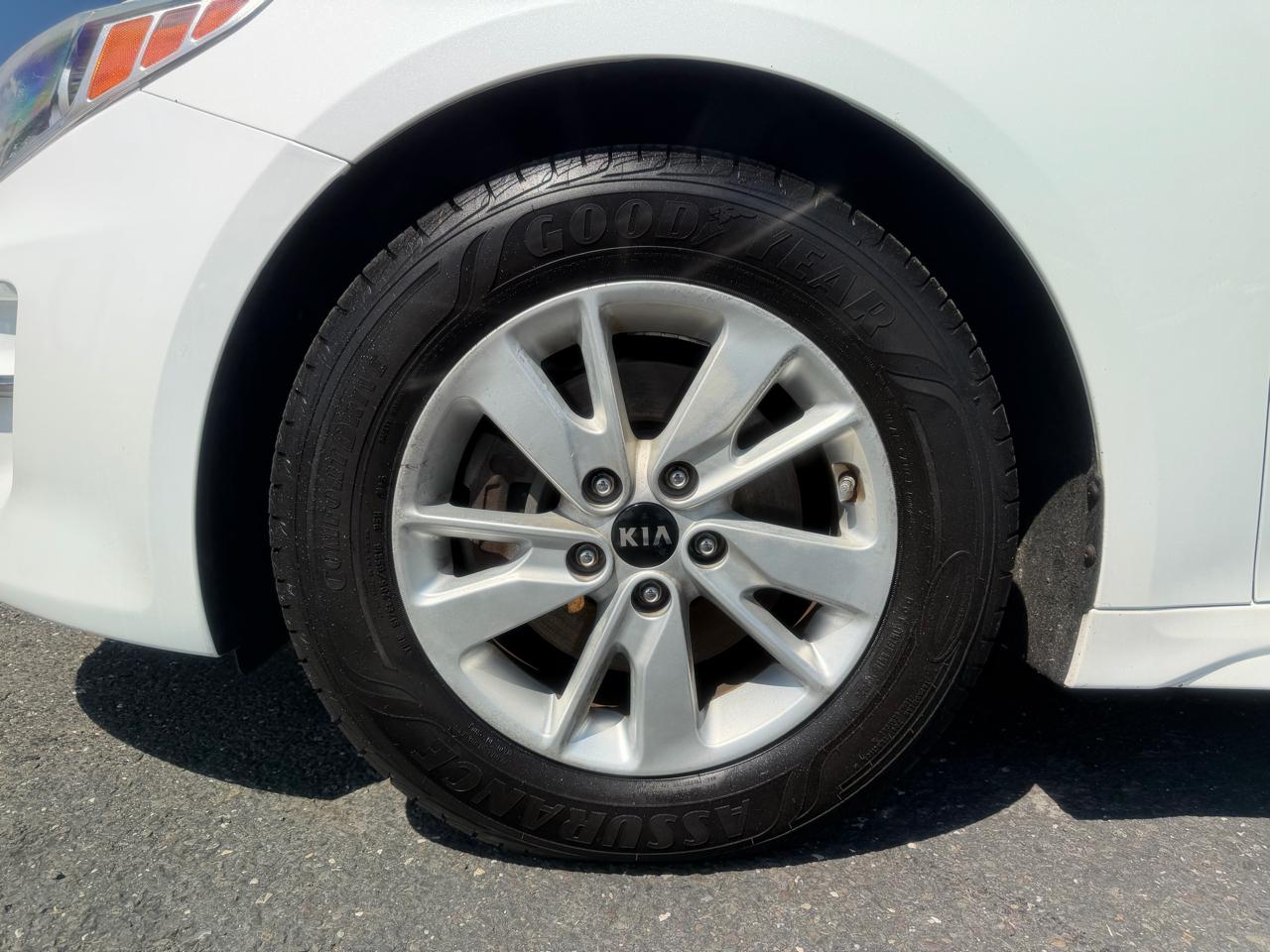 Kia Optima  2017