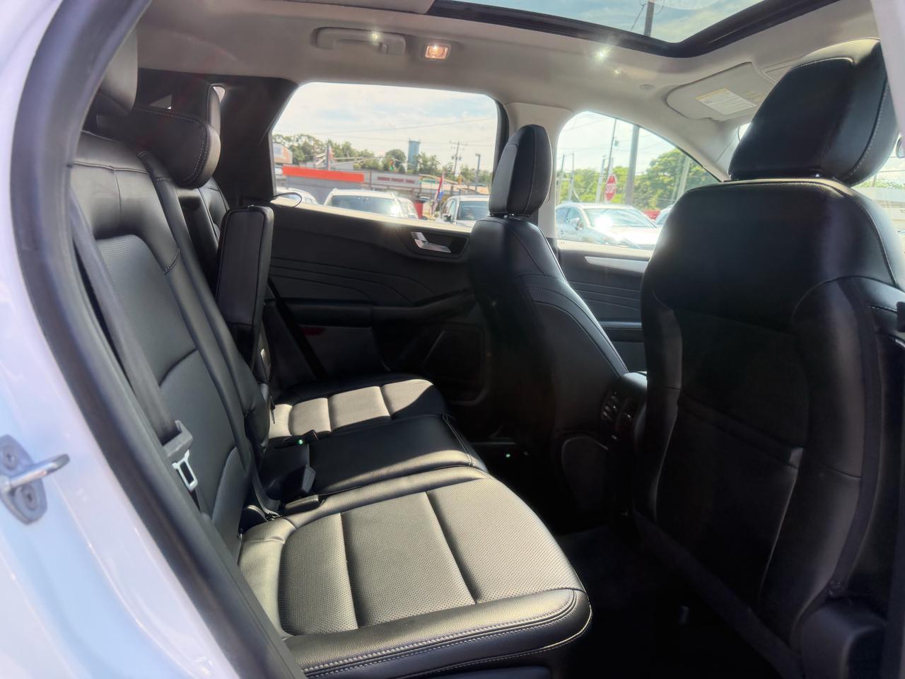 Ford Escape  2022