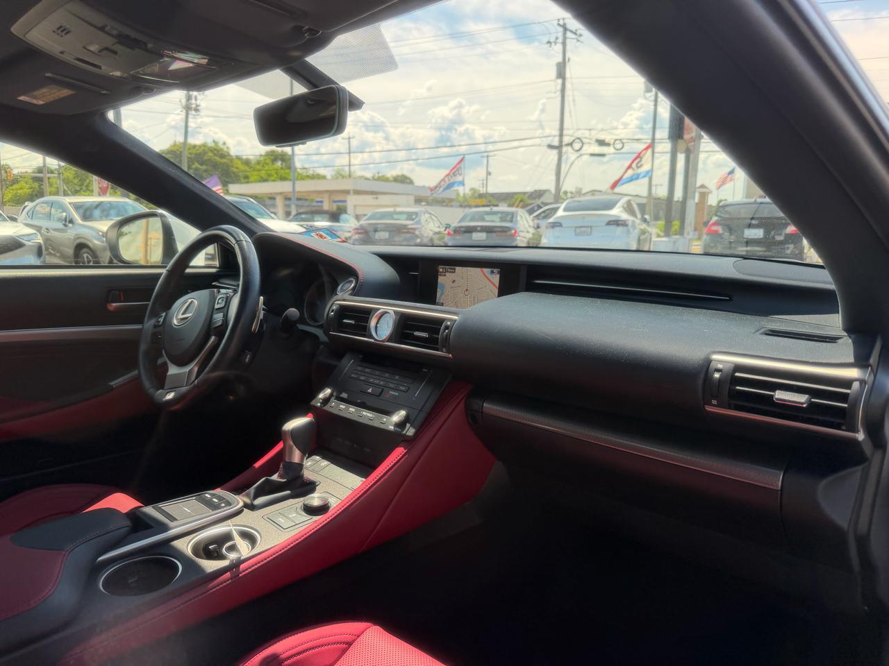 Lexus RC 300  2016