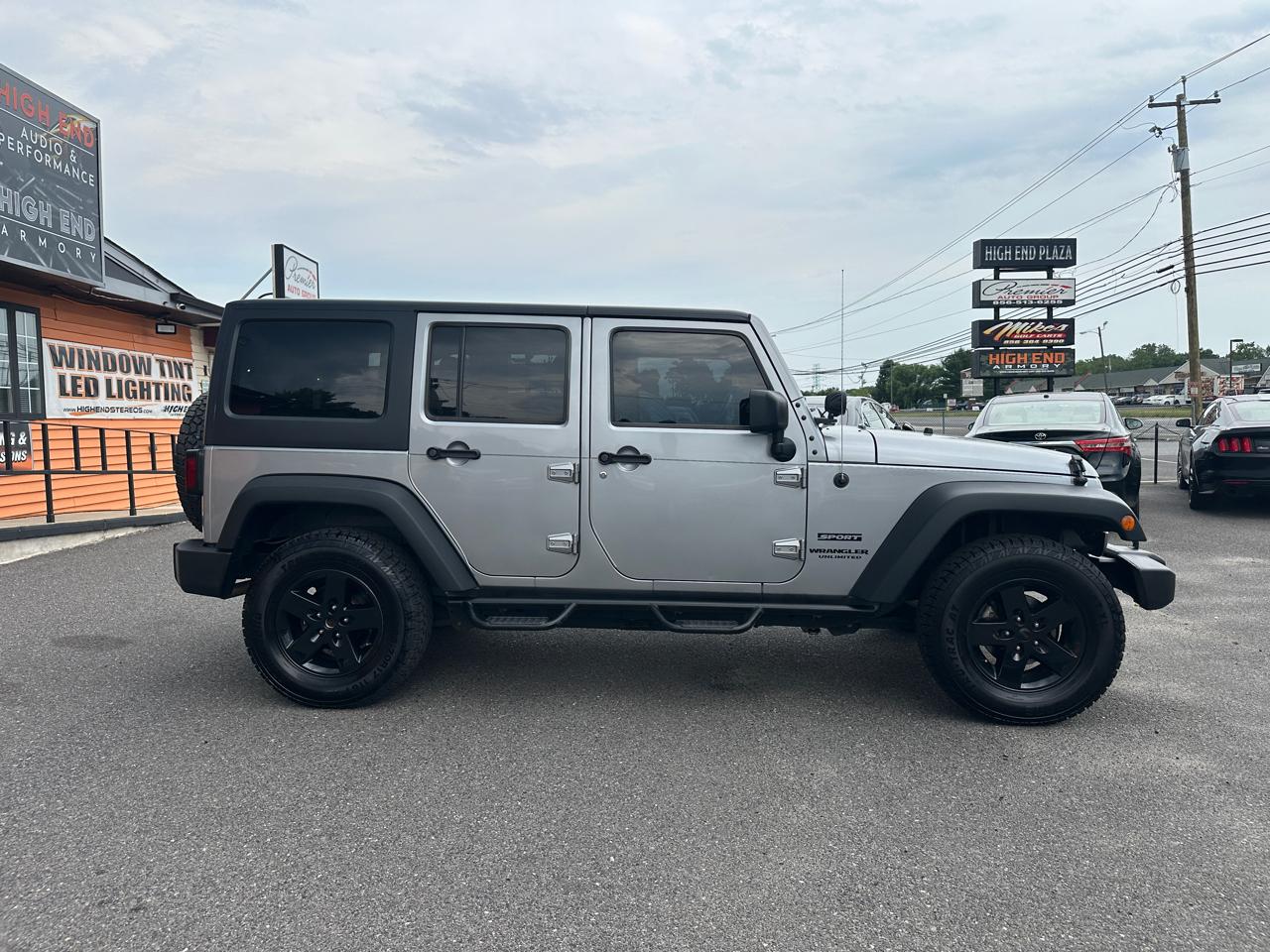 Jeep Wrangler Unlimited  2016