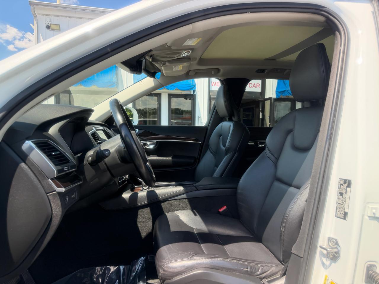 Volvo XC90  2018