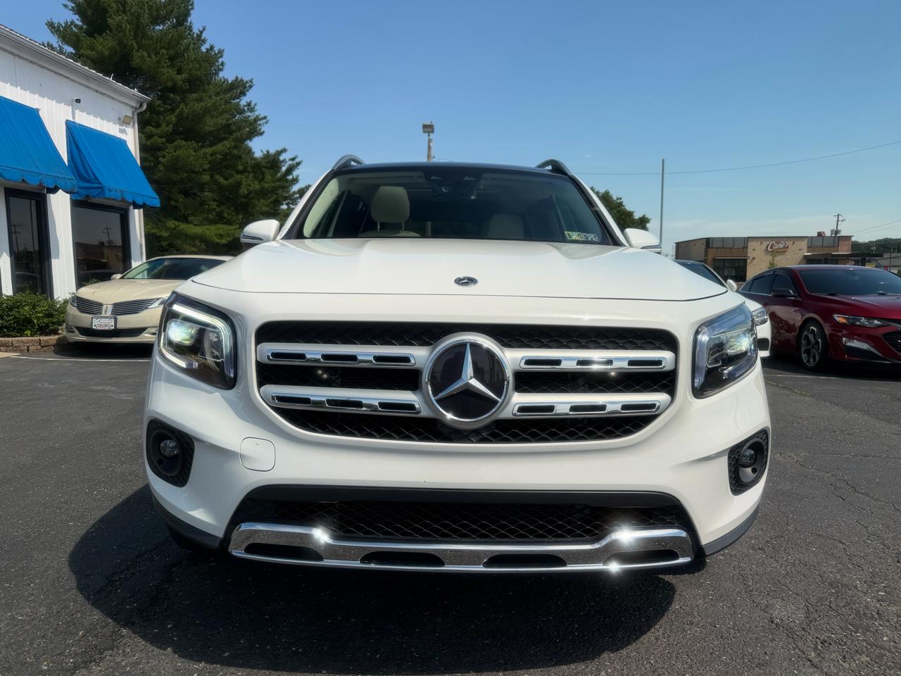 Mercedes-Benz GLB  2021