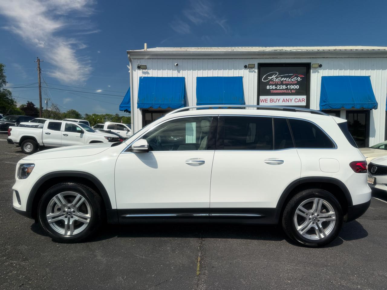 Mercedes-Benz GLB  2021