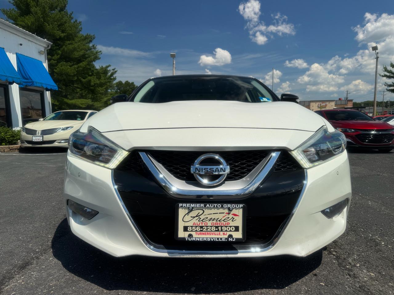 Nissan Maxima  2016