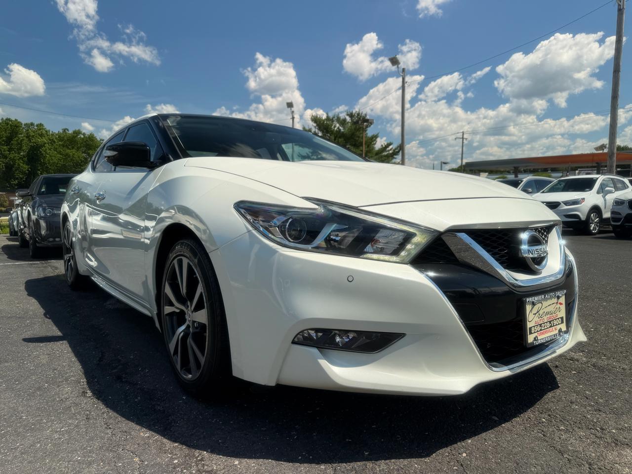 Nissan Maxima  2016