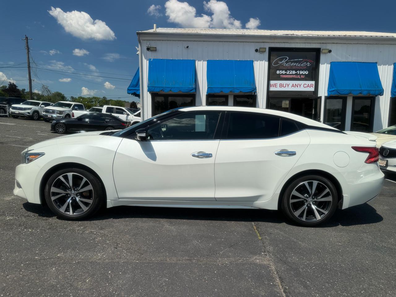 Nissan Maxima  2016
