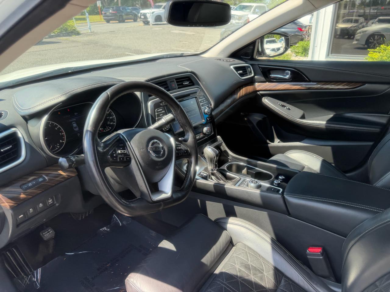 Nissan Maxima  2016